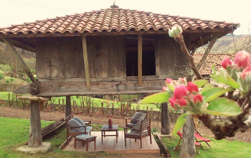 Hotel Rural Casa De La Veiga Sama Exterior photo